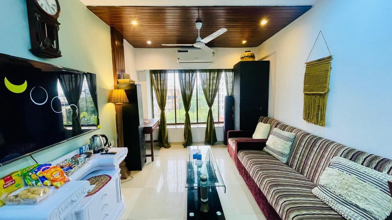 Photo of Livingroom in Bandra West