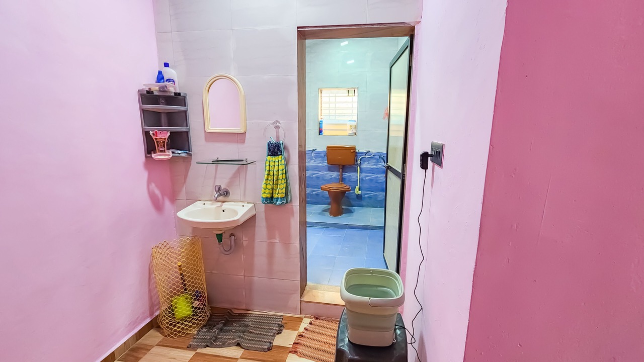 Photo of Bathroom in Amarnath