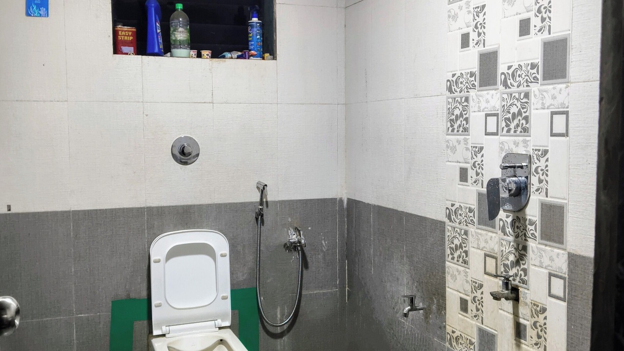 Photo of Bathroom in Khalapur