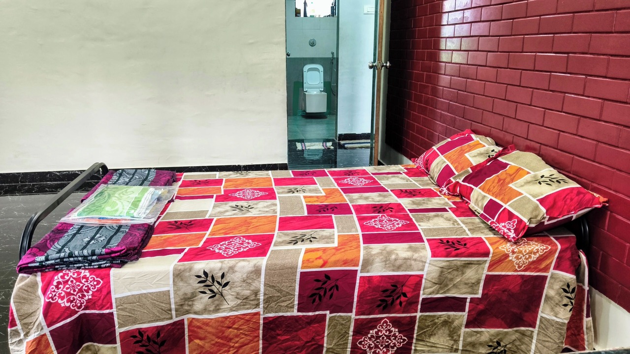Photo of Bedroom in Khalapur