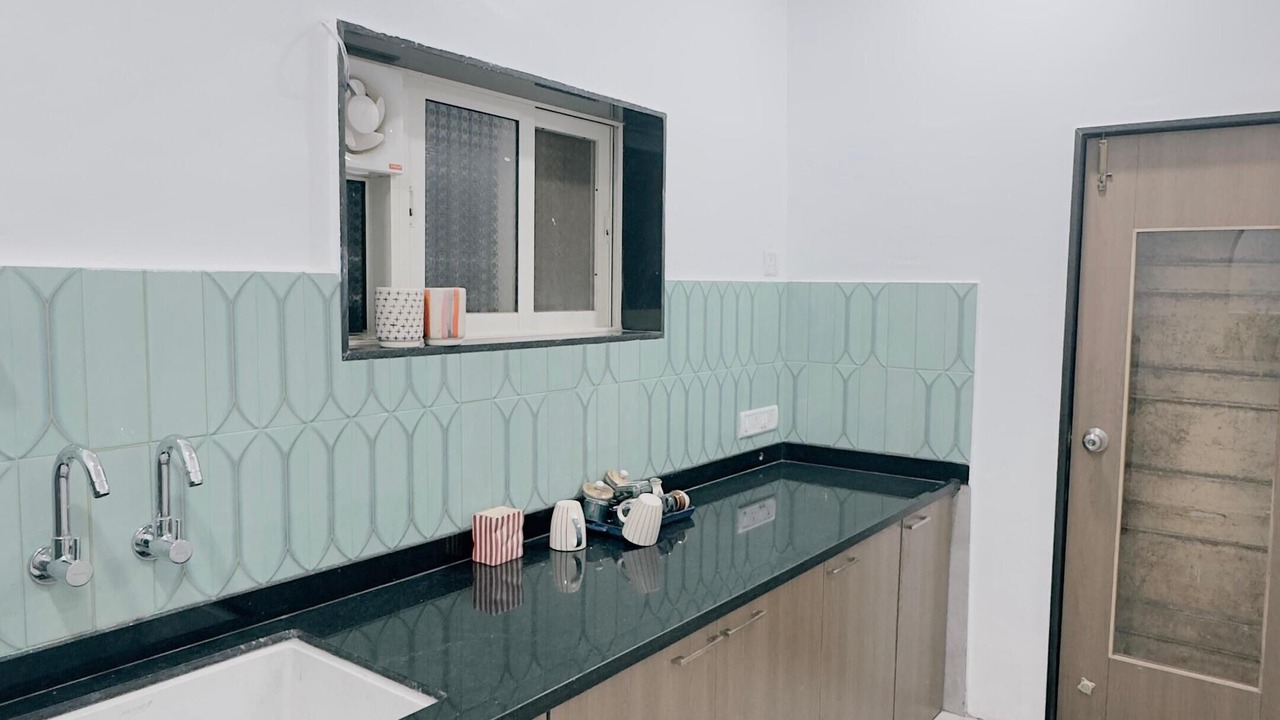 Photo of Bathroom in Mahabaleshwar