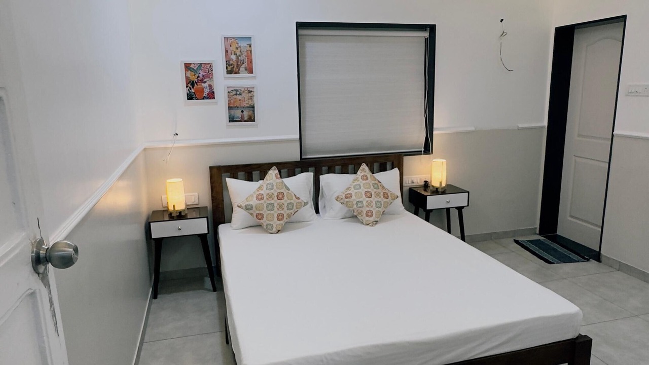 Photo of Bedroom in Mahabaleshwar