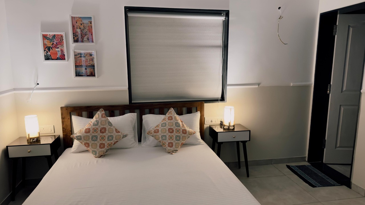 Photo of Bedroom in Mahabaleshwar