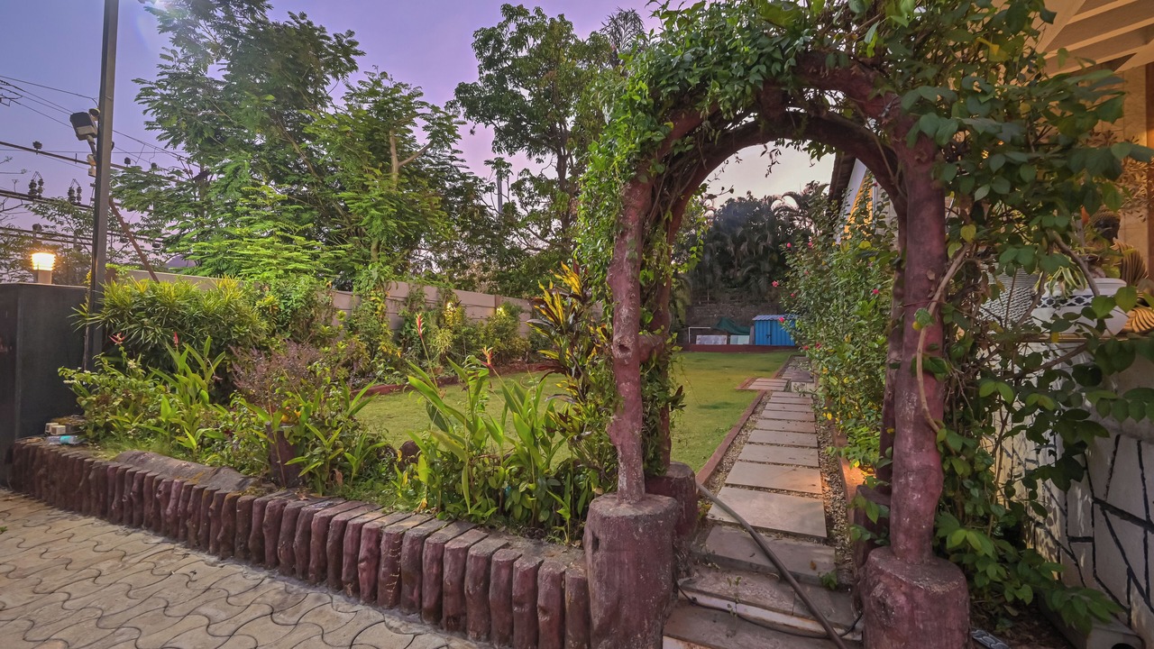 Photo of Outdoor in Arsiwalla Villa