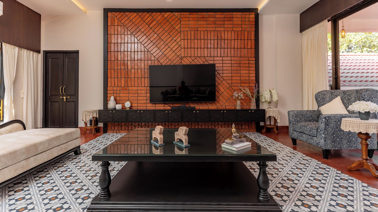 Photo of Livingroom in Chikhli