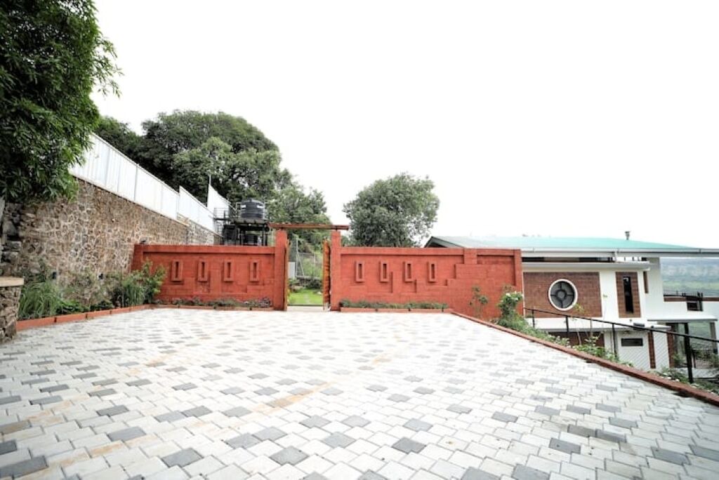 Photo of Outdoor in Medha