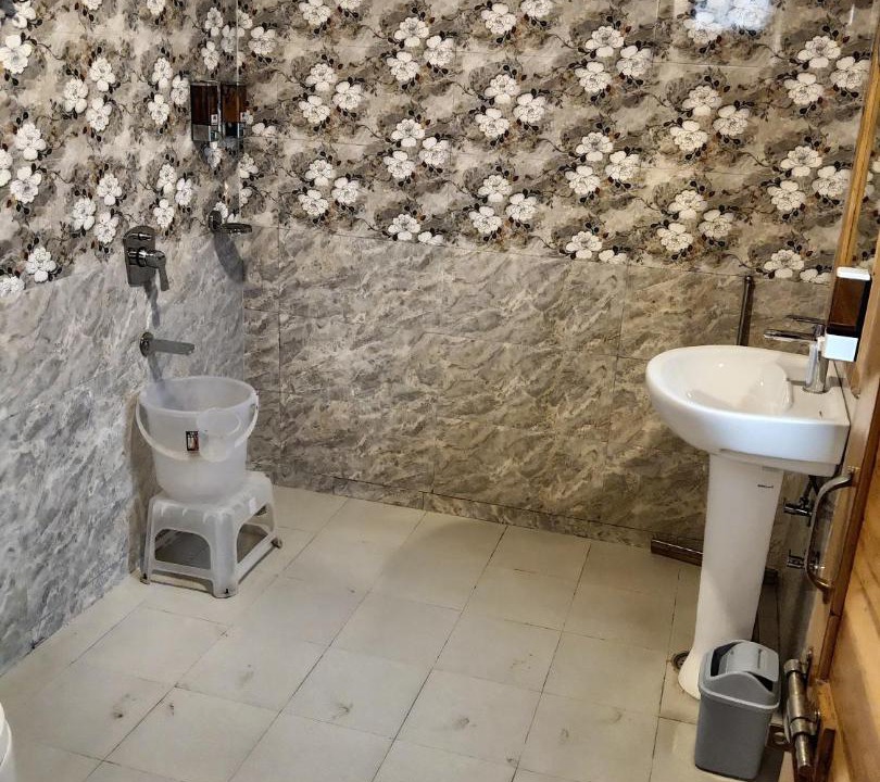 Photo of Bathroom in Kufri