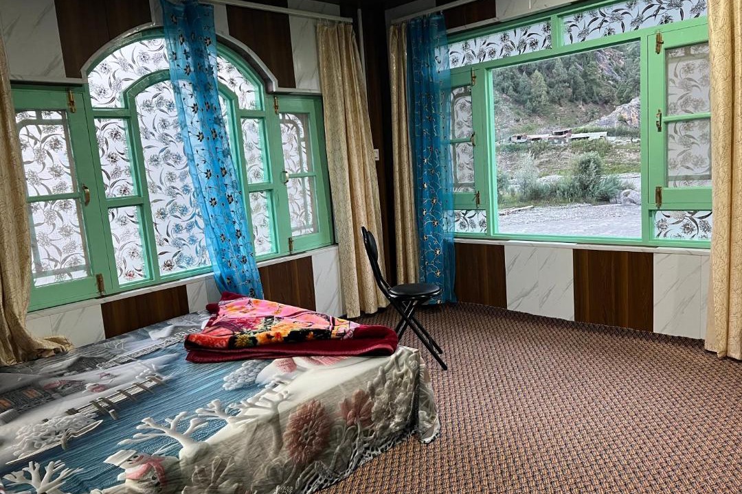 Photo of Bedroom in Gulmarg
