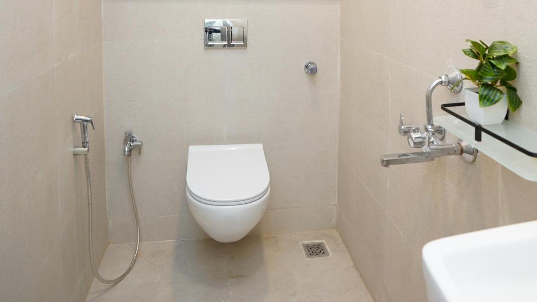 Photo of Bathroom in Thoraipakkam