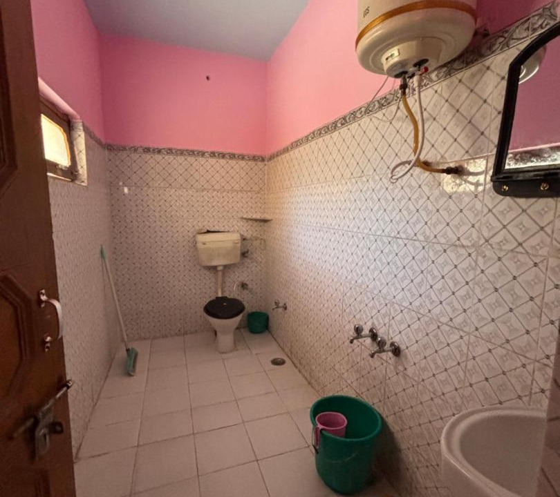 Photo of Bathroom in Uttarkashi