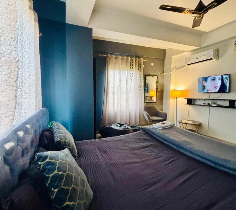 Photo of Bedroom in Sualkuchi