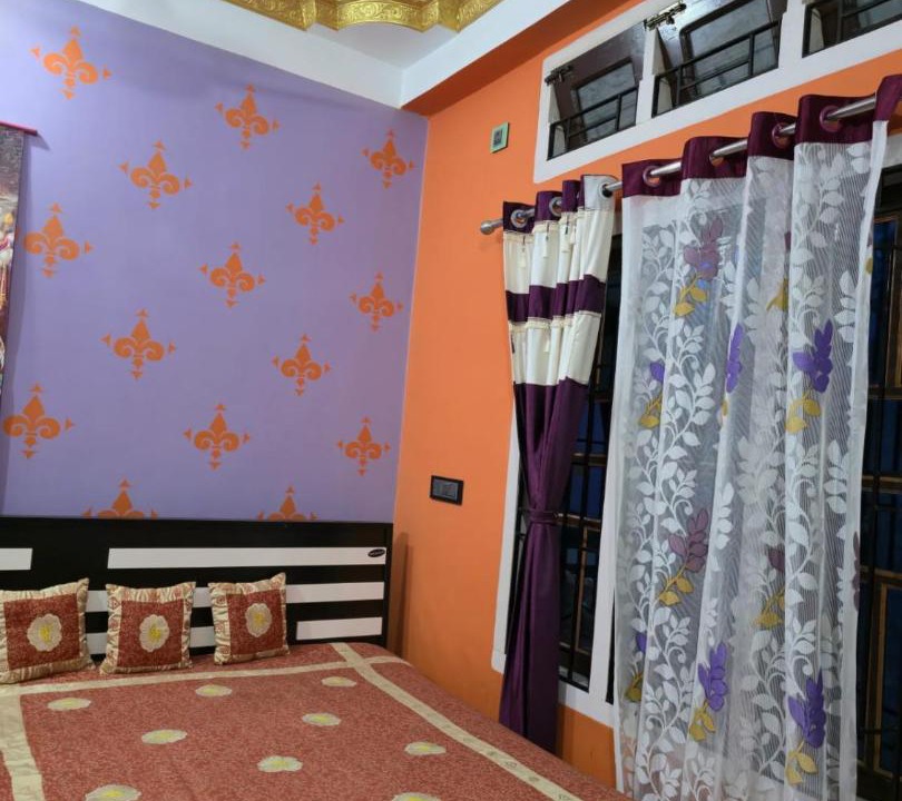 Photo of Bedroom in Sualkuchi