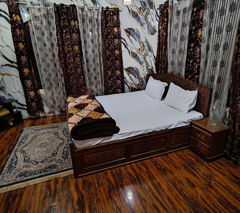 Photo of Bedroom in Srinagar