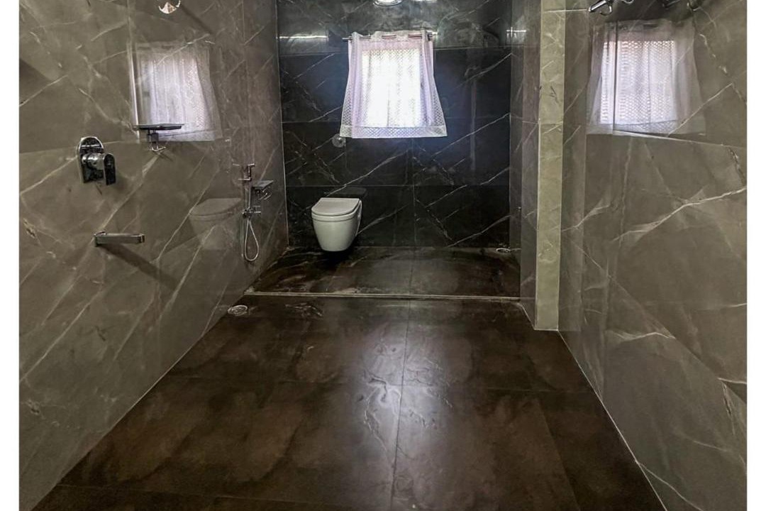Photo of Bathroom in Sualkuchi