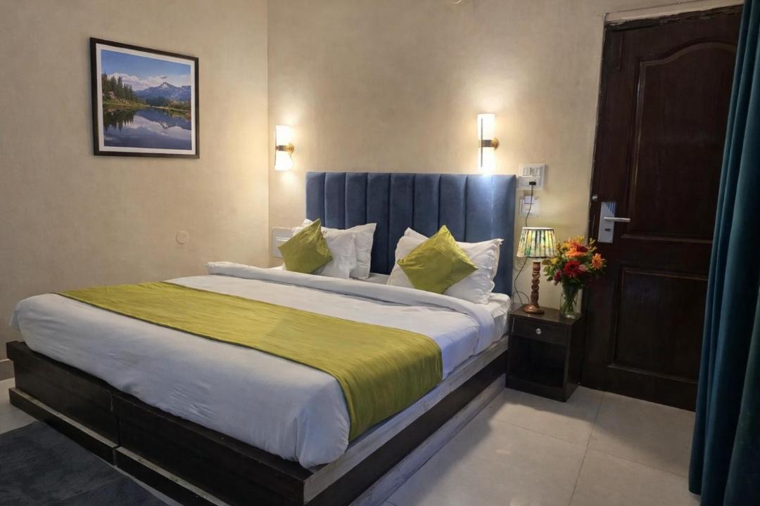 Photo of Bedroom in Tapovan