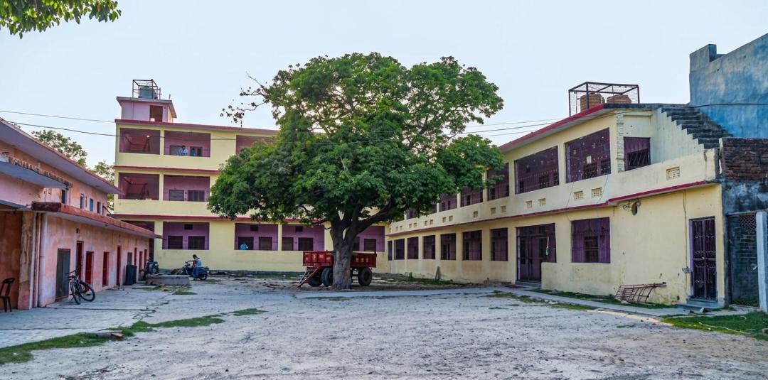 Photo of Buildings in Faizabad