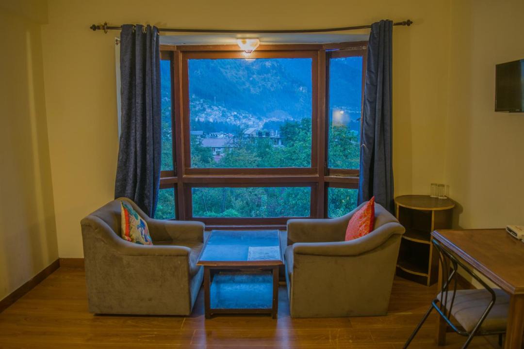 Photo of Others in Old Manali