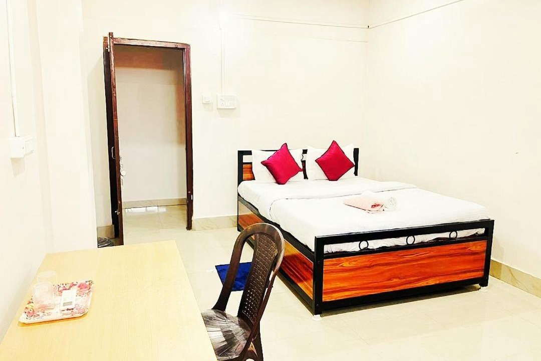 Photo of Bedroom in Sualkuchi