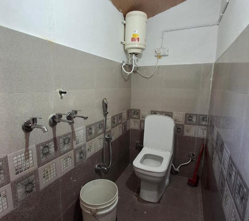 Photo of Bathroom in Bhatwari