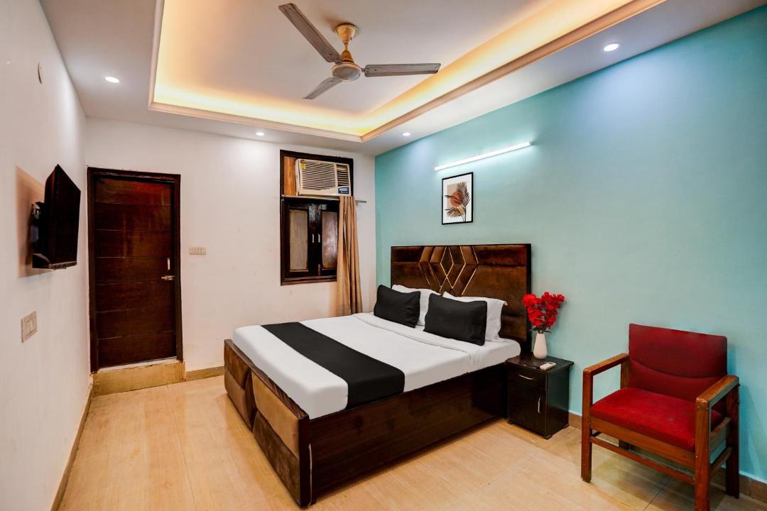 Photo of Bedroom in Sainik Farm