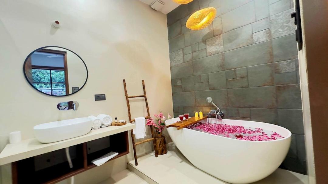 Photo of Bathroom in Garjia