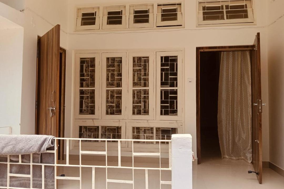 Photo of Bedroom in Sualkuchi