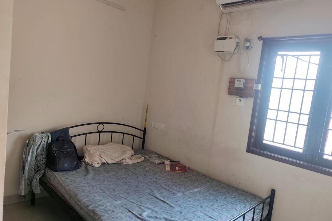 Photo of Bedroom in Velachery