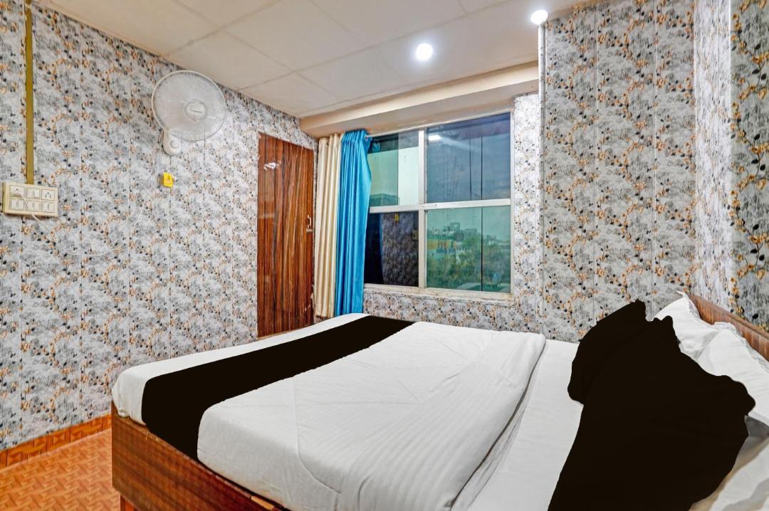 Photo of Bedroom in Danapur