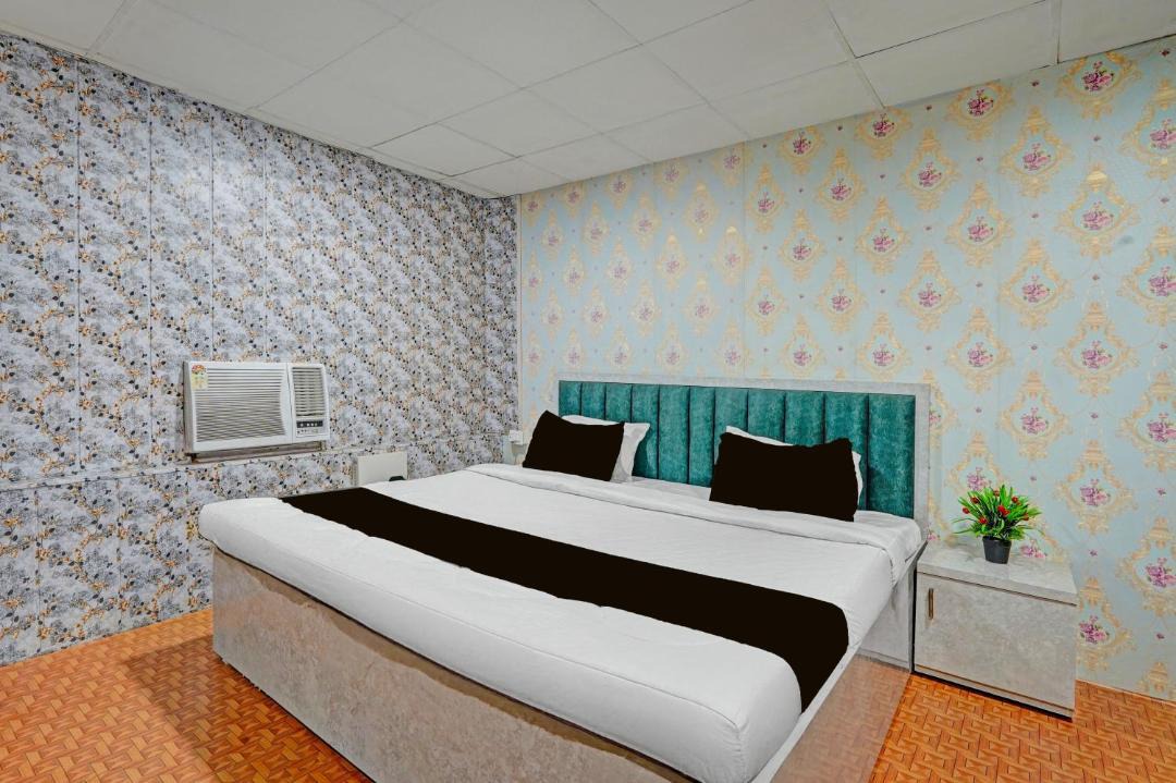 Photo of Bedroom in Danapur