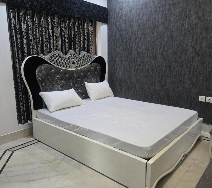 Photo of Bedroom in Noida