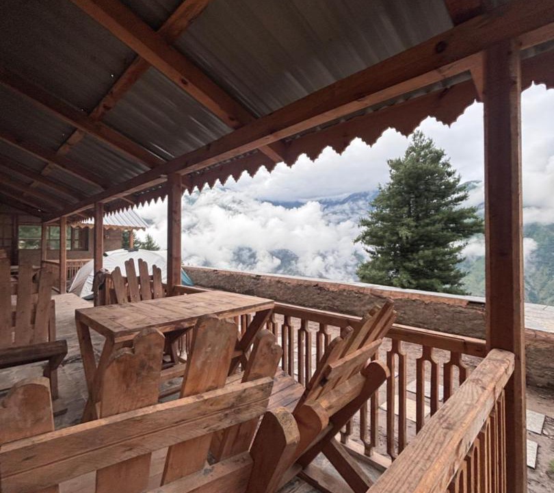 Photo of Patio Balcony in Brahmaur