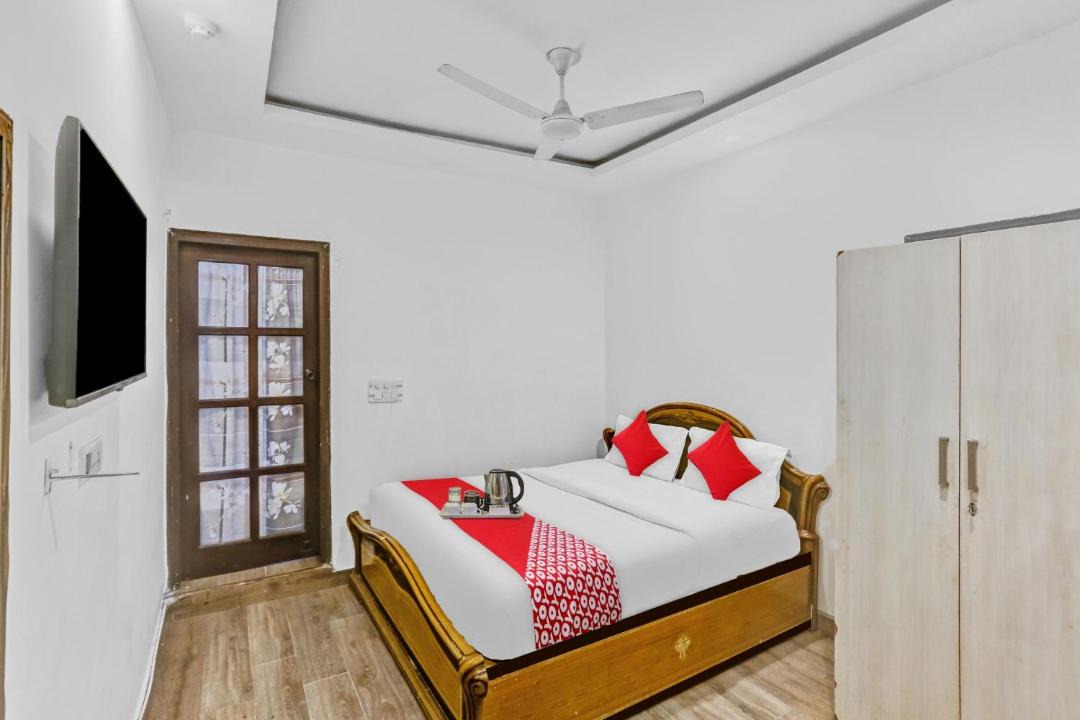 Photo of Bedroom in Jangupura Extension