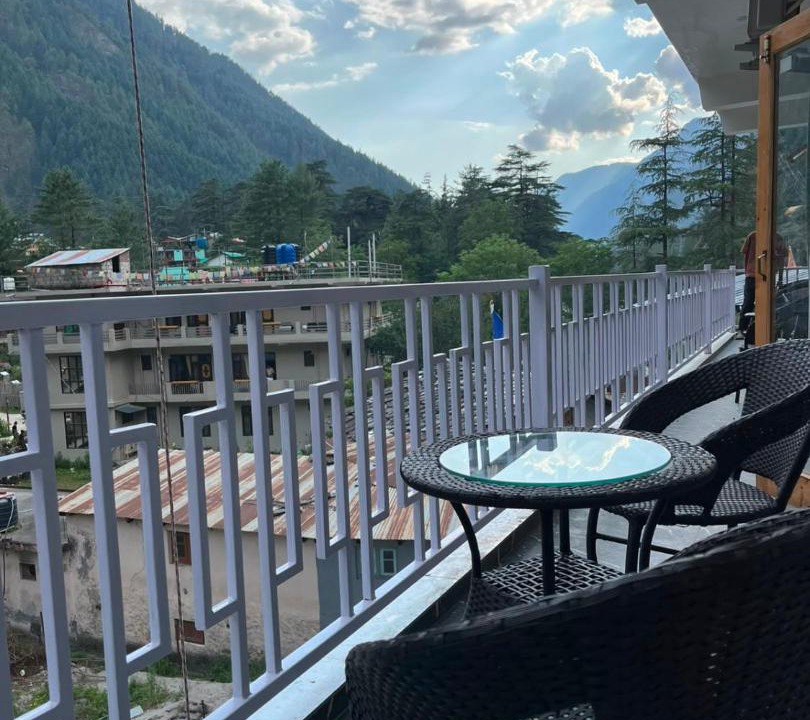 Photo of Others in Kasol
