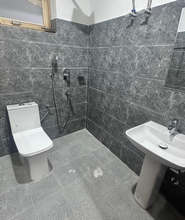 Photo of Bathroom in Hundar