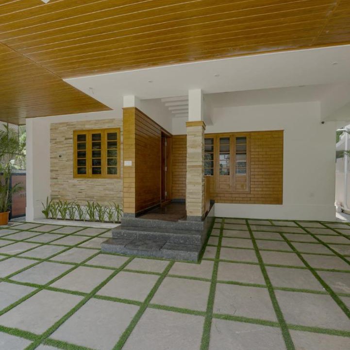 Photo of Others in Thrikkakara