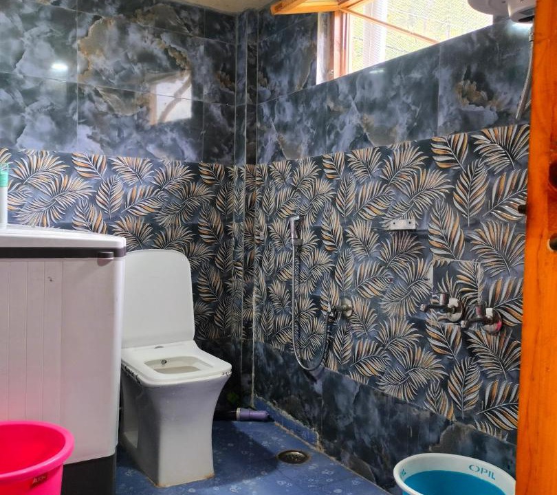 Photo of Bathroom in Bhatwari