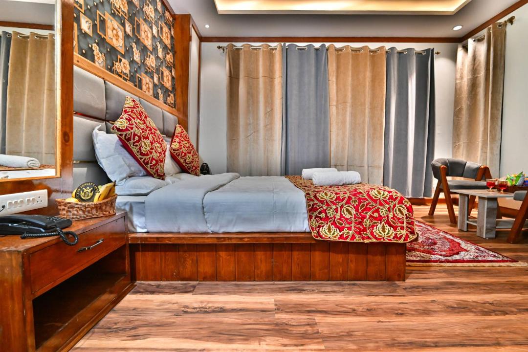 Photo of Others in Pahalgam