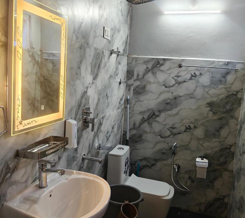 Photo of Bathroom in Banjar