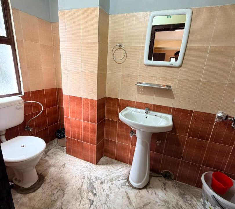 Photo of Bathroom in Laitumkhrah