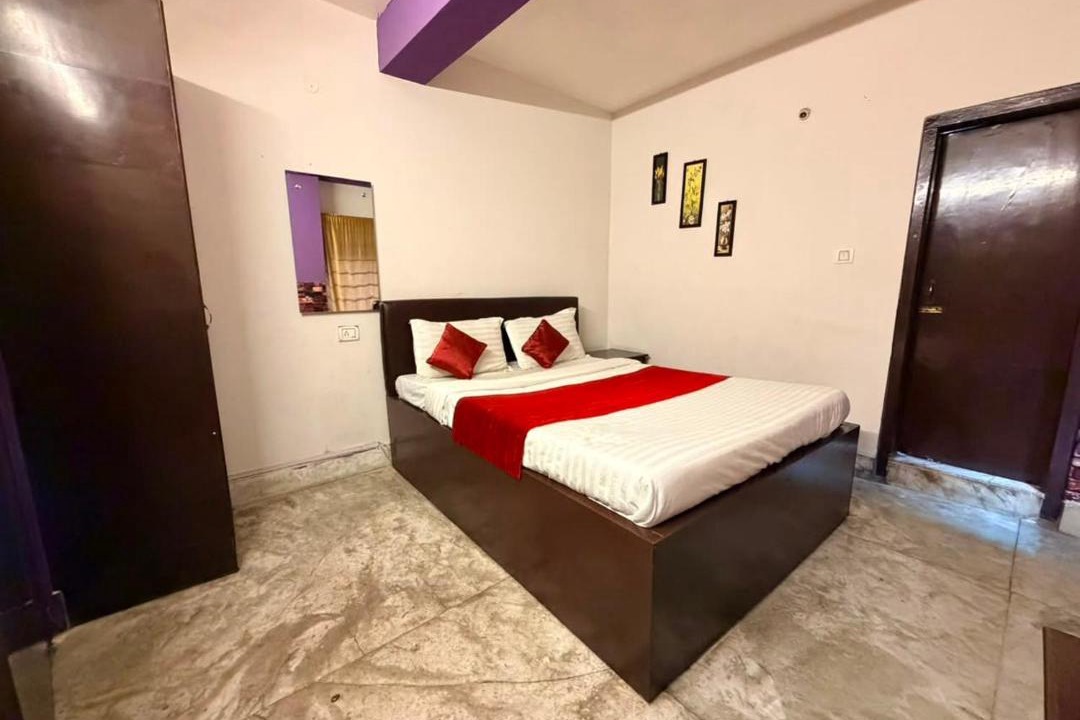 Photo of Bedroom in Laitumkhrah