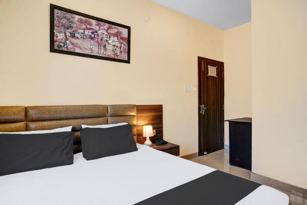Photo of Others in Sualkuchi
