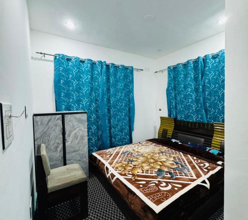 Photo of Bedroom in Srinagar