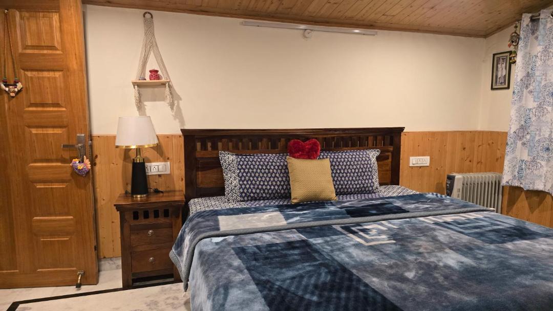 Photo of Bedroom in Shimla