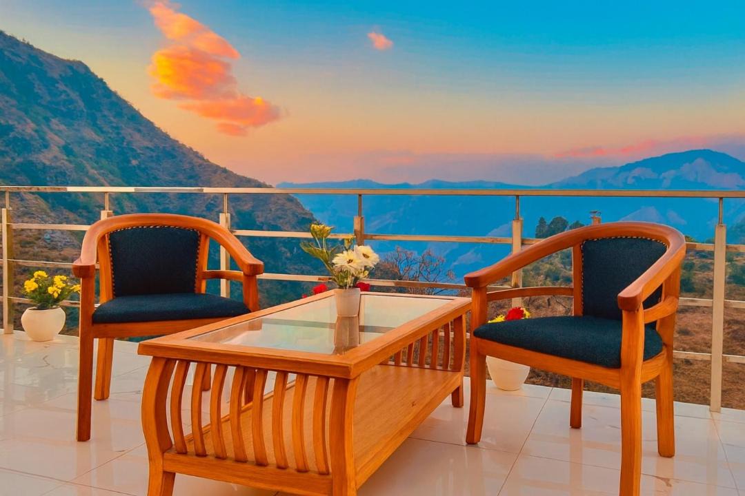 Photo of Patio Balcony in Mussoorie