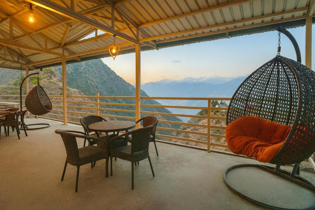 Photo of Patio Balcony in Mussoorie