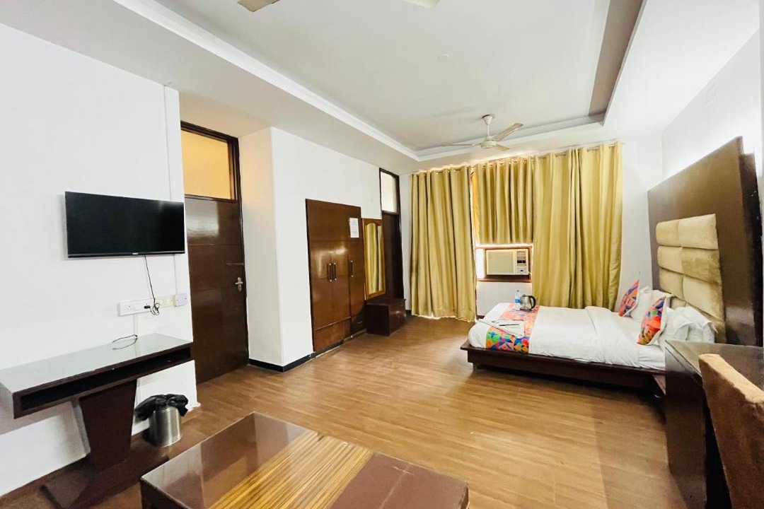 Photo of Bedroom in Kalkaji