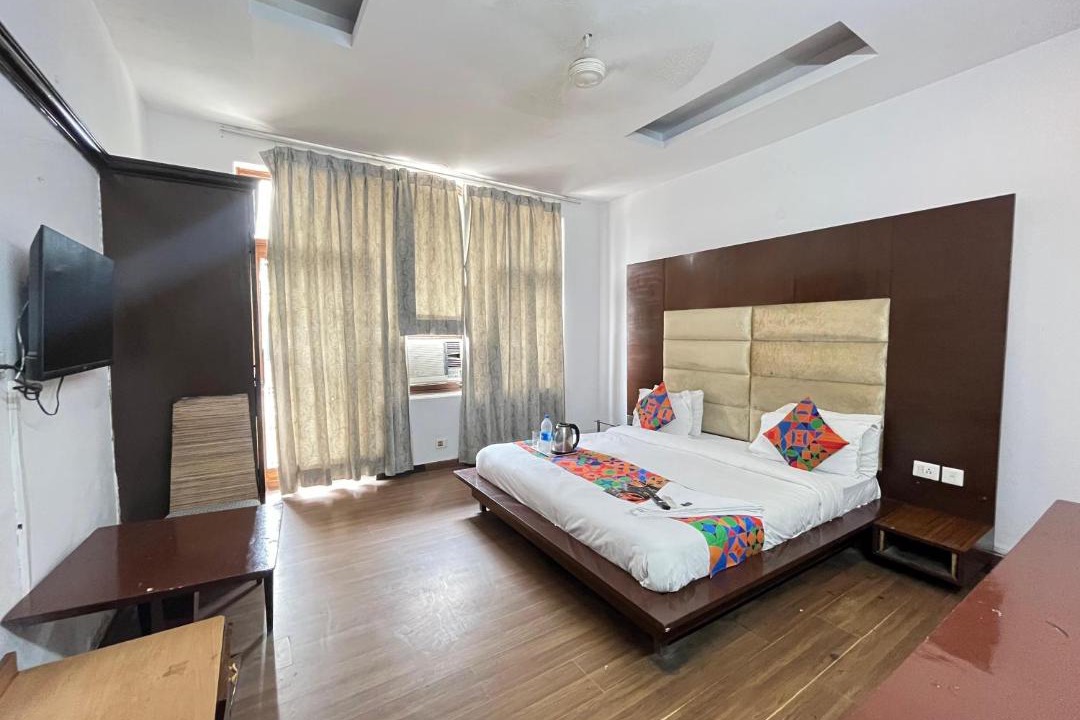 Photo of Bedroom in Kalkaji
