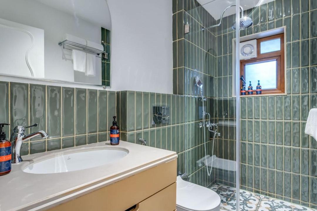 Photo of Bathroom in Nerul