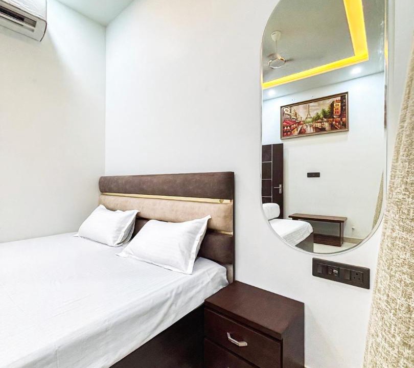 Photo of Bedroom in Pink City