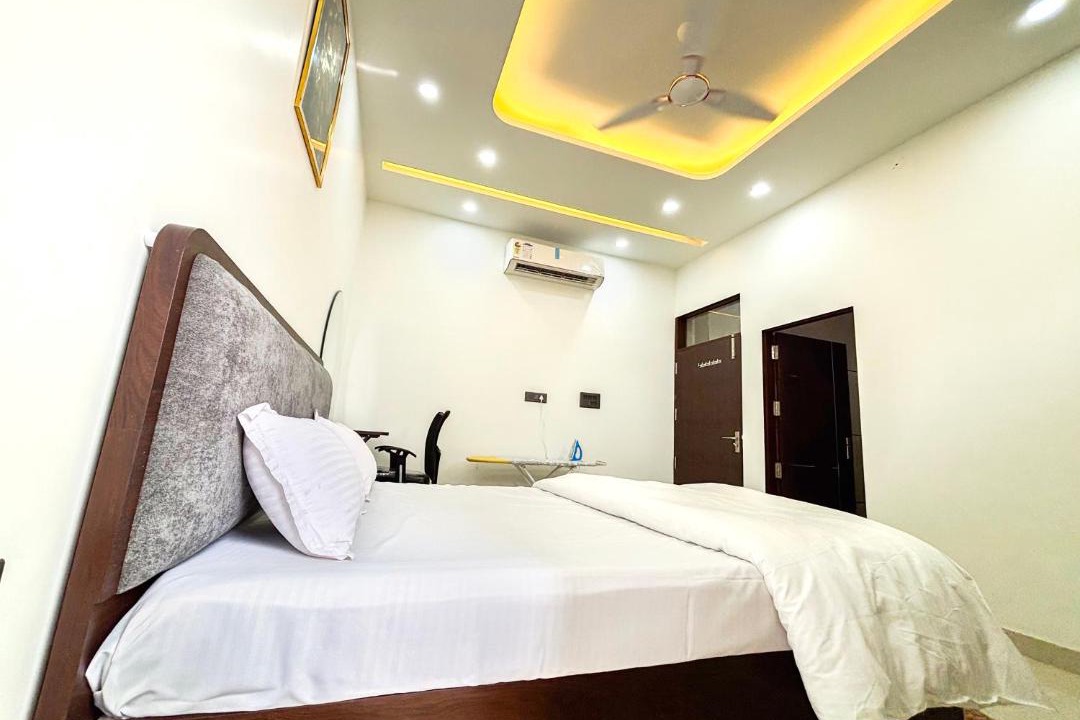 Photo of Bedroom in Pink City